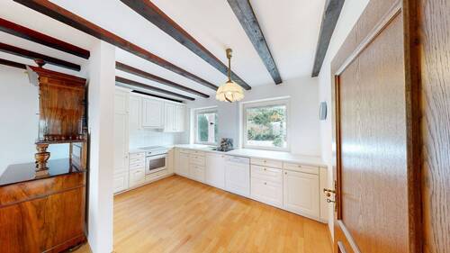 Küche mit Blick in den Garten OG - 