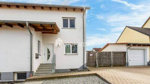 Außenansicht 5 - Doppelhaushälfte mit 107,80 m&sup2; in Rohr i. Nb. zum Kaufen