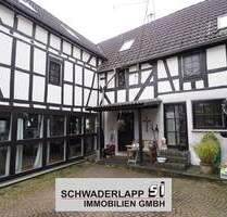 Liebevoll renoviertes Fachwerkhaus mit schönem Innenhof - Runkel Eschenau