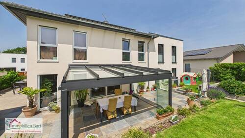 Terrasse - CHARMANTES WOHNHAUS MIT 4 SCHLAFZIMMERN IN WINCHERINGEN!