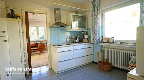 RAIBA IMMO - Wohnen am Sonnenhang 1 - Küche 2 - 