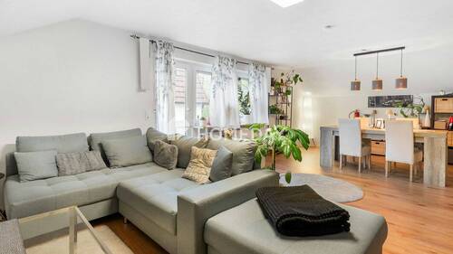 Wohnzimmer 2 - 3 Zimmer Etagenwohnung in Lörrach