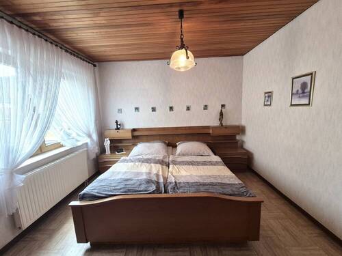Schlafzimmer im EG - 
