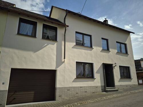 Straßenansicht - 5 Zimmer Reihenendhaus zum Kaufen in Bernkastel-Kues / Wehlen