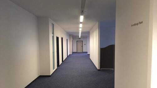 Bild 1 - Eigene Bürofläche in Eschborn - All-in-Miete