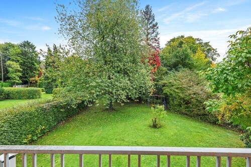 Blick auf die grüne Gemeinschaftsfläche - 