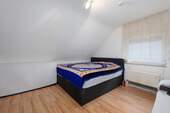 Schlafzimmer OG Anbau - 