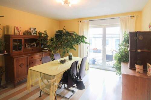 Esszimmer (1) - 4 Zimmer Etagenwohnung in Ulm