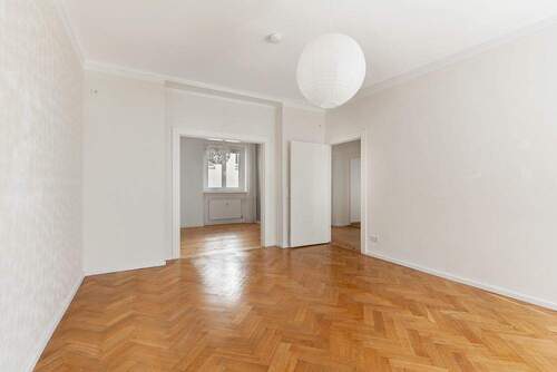 Wohnzimmer - 3 Zimmer Etagenwohnung in Berlin