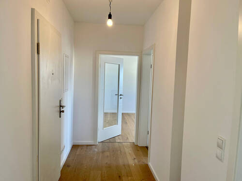 Diele - Etagenwohnung mit 51,70 m&sup2; in Töging a.Inn zur Miete