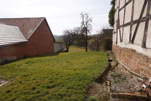 Wiese.JPG - *** Einfamilienhaus mit Wiese und Stallung in Edertal OT zu verkaufen ***