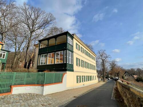 Herrenhaus - 3 Zimmer Etagenwohnung zur Miete in Radebeul