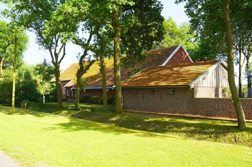 2.jpeg - 7 Zimmer Einfamilienhaus in Rhede (Ems)