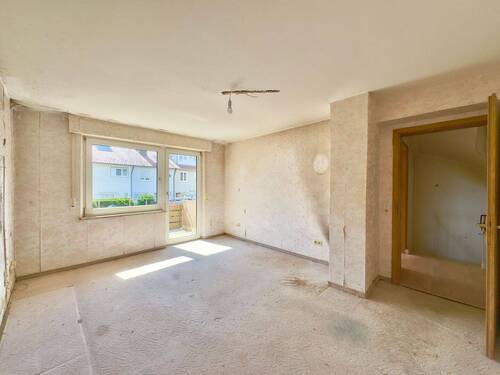 Schlafzimmer mit Balkon - 