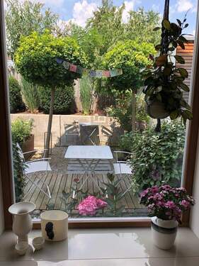 Sitzbereich im Sommer - 