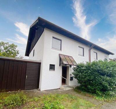 Haus - Renovierungsbedürftige Doppelhaushälfte in München-Altperlach