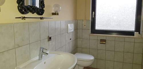 Gäste-WC - Bungalow in Weilmünster zum Kaufen