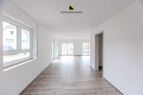 ...zum Küchenbereich... - 