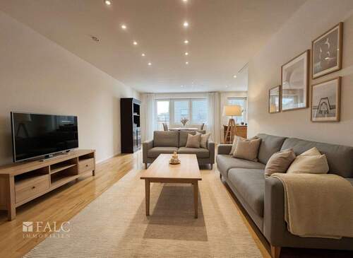 Wohnzimmer digitalisiert - 2 Zimmer Etagenwohnung in Lohmar