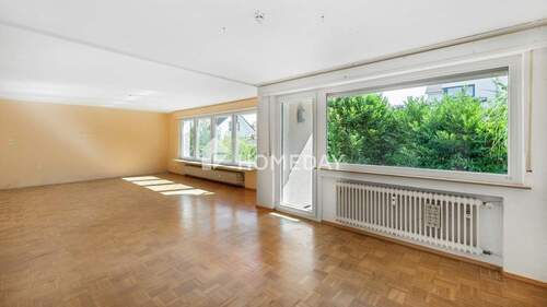 1. OG Wohnzimmer 1 - 