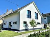 seitliche Ansicht - 5 Zimmer Einfamilienhaus in Dunningen