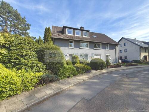 Hausansicht - 9 Zimmer Mehrfamilienhaus, Wohnhaus zum Kaufen in Essen