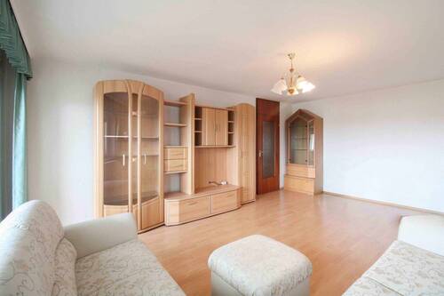 Wohnzimmer - Etagenwohnung mit 83,50 m&sup2; in Kernen im Remstal zum Kaufen