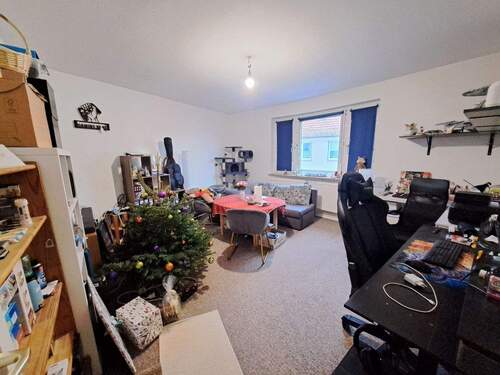 Wohnzimmer.jpg - 2 Zimmer Etagenwohnung zur Miete in Bremerhaven