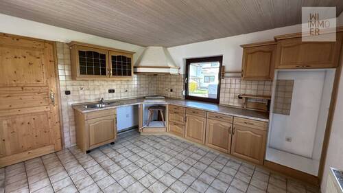 Östlicher Gebäudeteil EG - Küche (2) - 