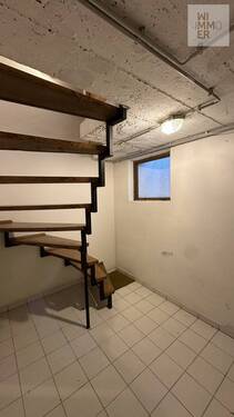 Östlicher Gebäudeteil KG - Flur - 