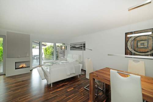 EG-Wohn-Essbereich - 6 Zimmer Reihenmittelhaus zum Kaufen in München