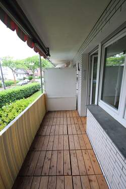 Balkon - Etagenwohnung mit 68,00 m&sup2; in Meerbusch zur Miete