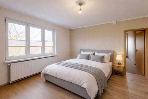 Schlafzimmer WE 4 (visual.) - Mehrfamilienhaus, Wohnhaus mit 402,50 m&sup2; in Sietow zum Kaufen