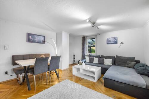 Wohnbereich - 3 Zimmer Reihenendhaus zum Kaufen in Frankfurt am Main