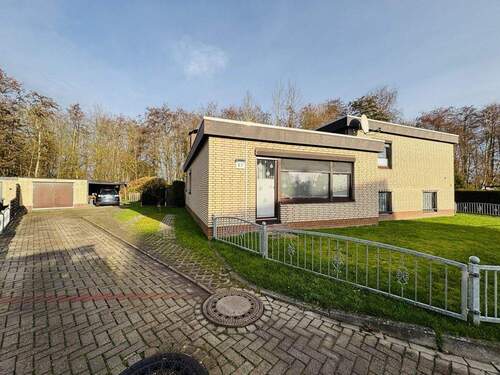 Vorderansicht - Einfamilienhaus in familienfreundlicher Lage!