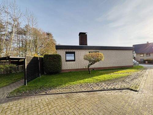 Seitenansicht - Einfamilienhaus mit 118,60 m&sup2; in Wilhelmshaven zum Kaufen