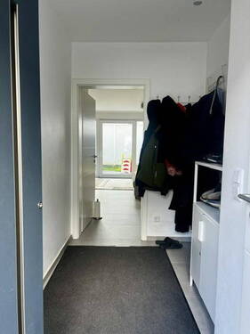 Eingang - 5 Zimmer Reihenmittelhaus zum Kaufen in Bochum