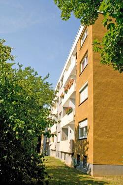 51600_75006_Stephan_Born_Str.18-24_RA - Komplett renovierte 3-Zimmerwohnung im Schelmengraben ab sofort!