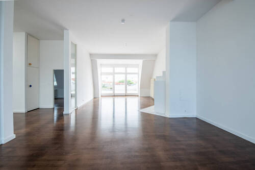 Wohnzimmer - Etagenwohnung mit 177,70 m² in Berlin zum Kaufen