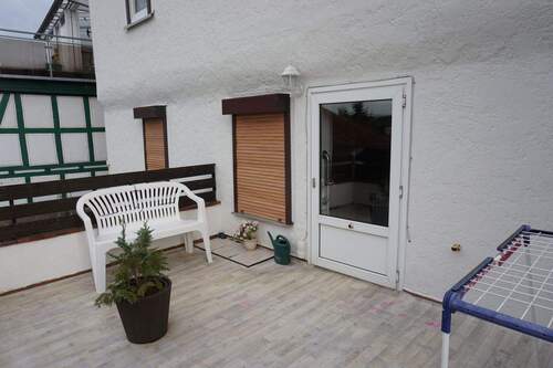 Balkon EG.JPG - *** Mehrfamilienhaus direkt in Naumburg zu verkaufen***