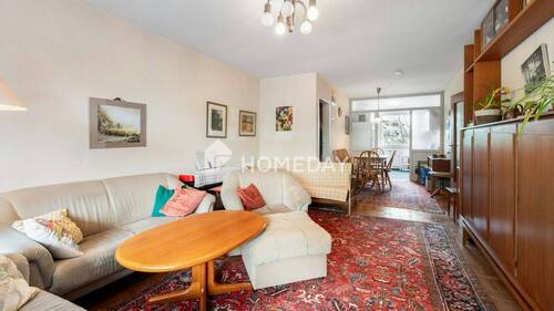 Wohnzimmer 2 - 4 Zimmer Etagenwohnung in Freiburg im Breisgau