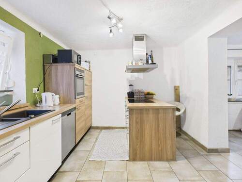 Küche EG mit Sitzecke - Einfamilienhaus mit 112,30 m&sup2; in Riegelsberg zum Kaufen