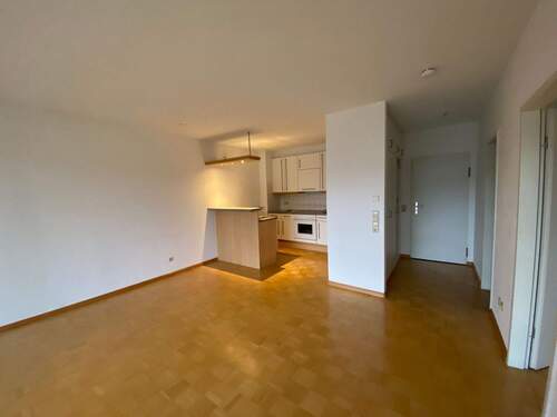 Wohnzimmer (3) - 2 Zimmer Etagenwohnung in Lörrach-Stetten