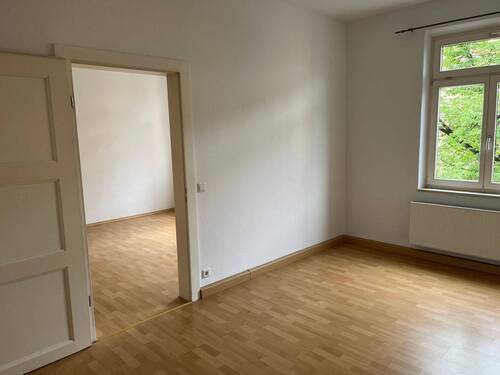 2. Zimmer mit Blick zum Wohn-/Essbereich - 
