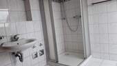 Badezimmer - Etagenwohnung mit 40,70 m² in Chemnitz zur Miete