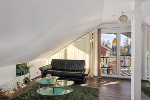 Hauptwohnung Zimmer 1 Dachgeschoss - 