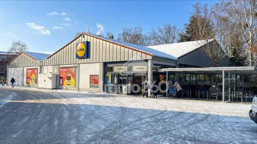 Einkaufsmöglichkeiten - 