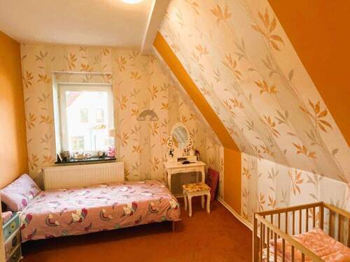 Zimmer 1 im Dachgeschoss - 