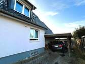 Carport am Haus - 5 Zimmer Einfamilienhaus in Geestland-Langen