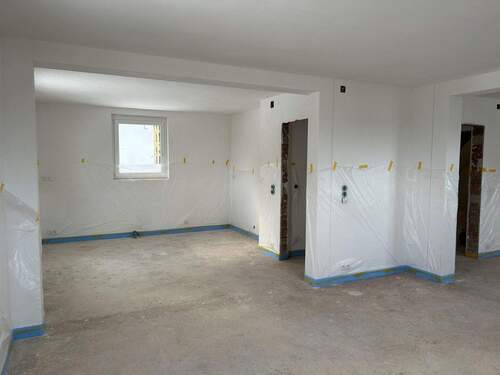 Blick Richtung Küche - 1 Zimmer Einfamilienhaus in Maßbach